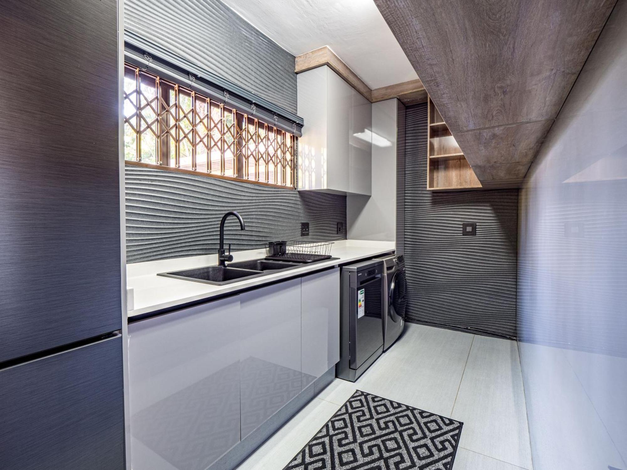 Villa One On Chelsea Durban Exterior foto